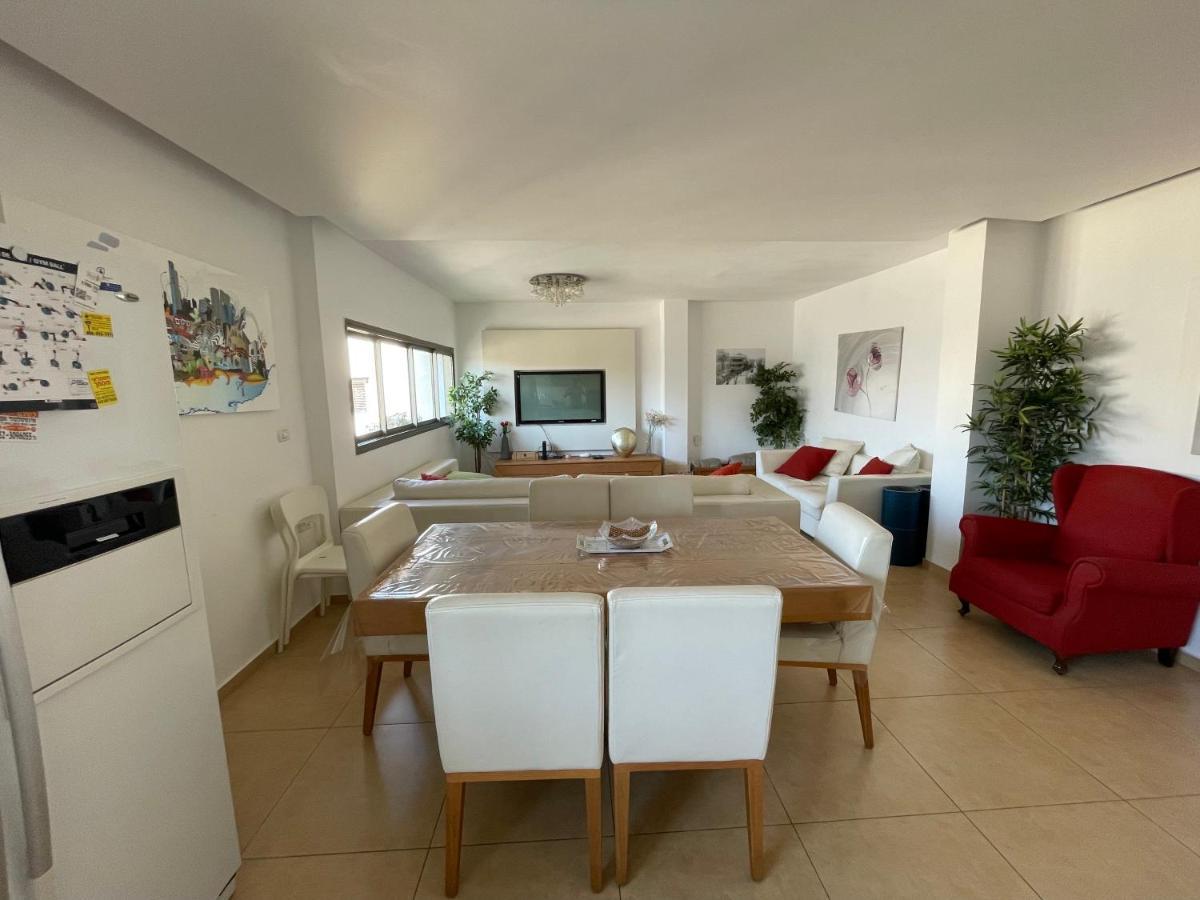 Beautiful 2-Bedroom Condo In The Heart Of Tel Aviv Luaran gambar